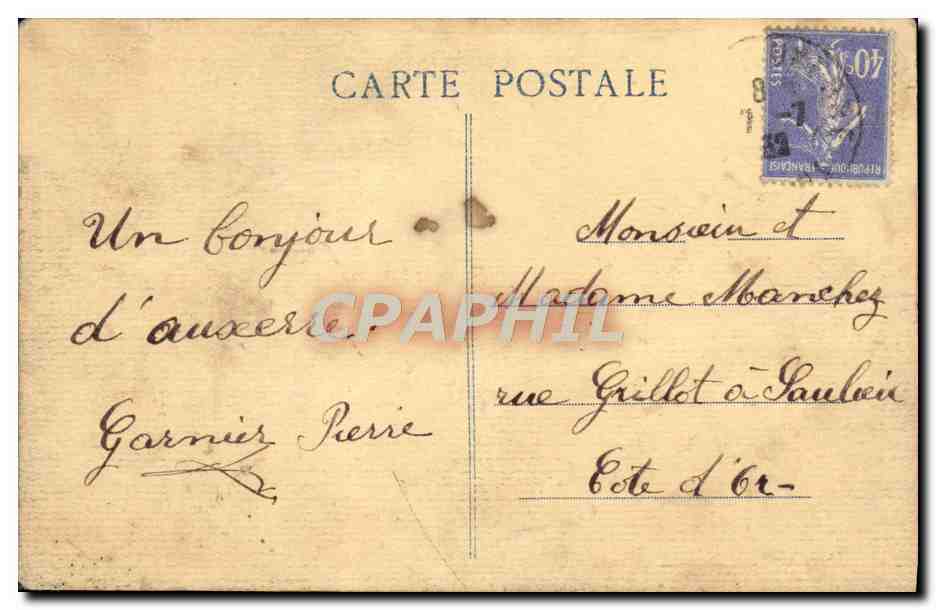 CPA Auxerre Bords de L'Yonne et Cathedrale — Verso