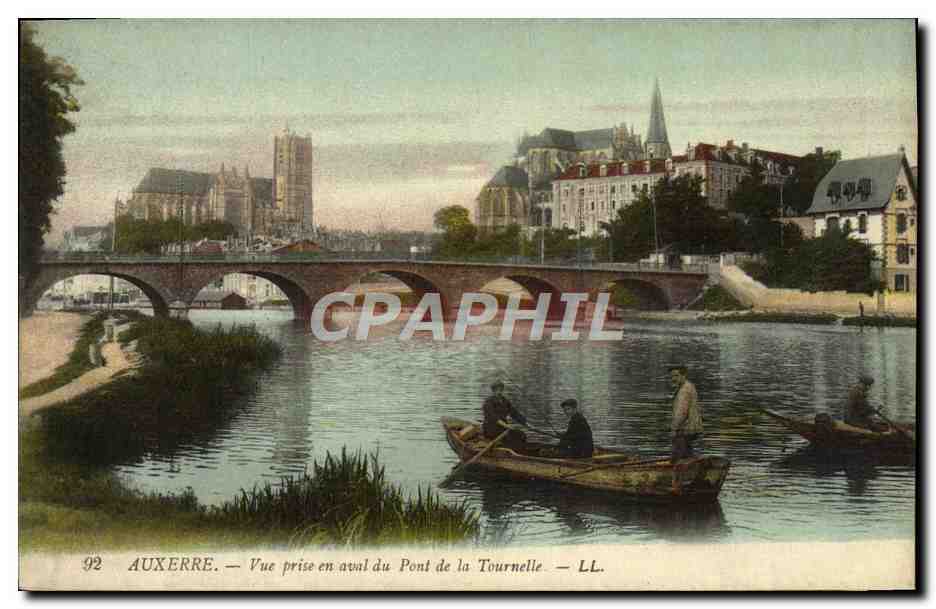 CPA Auxerre Vue Prise En Aval Du Pont De La Tournelle Bateau Peche Pecheur 