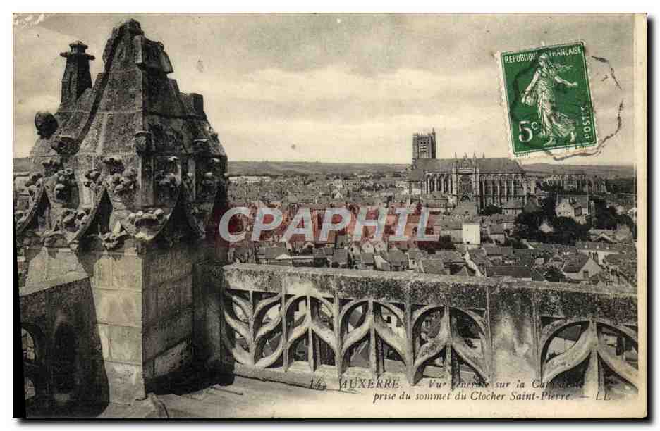 CPA Auxerre Vue Generale Sur La Cathedrale