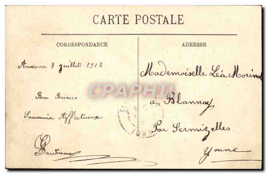 CPA Auxerre Vue Generale Sur La Cathedrale — Verso