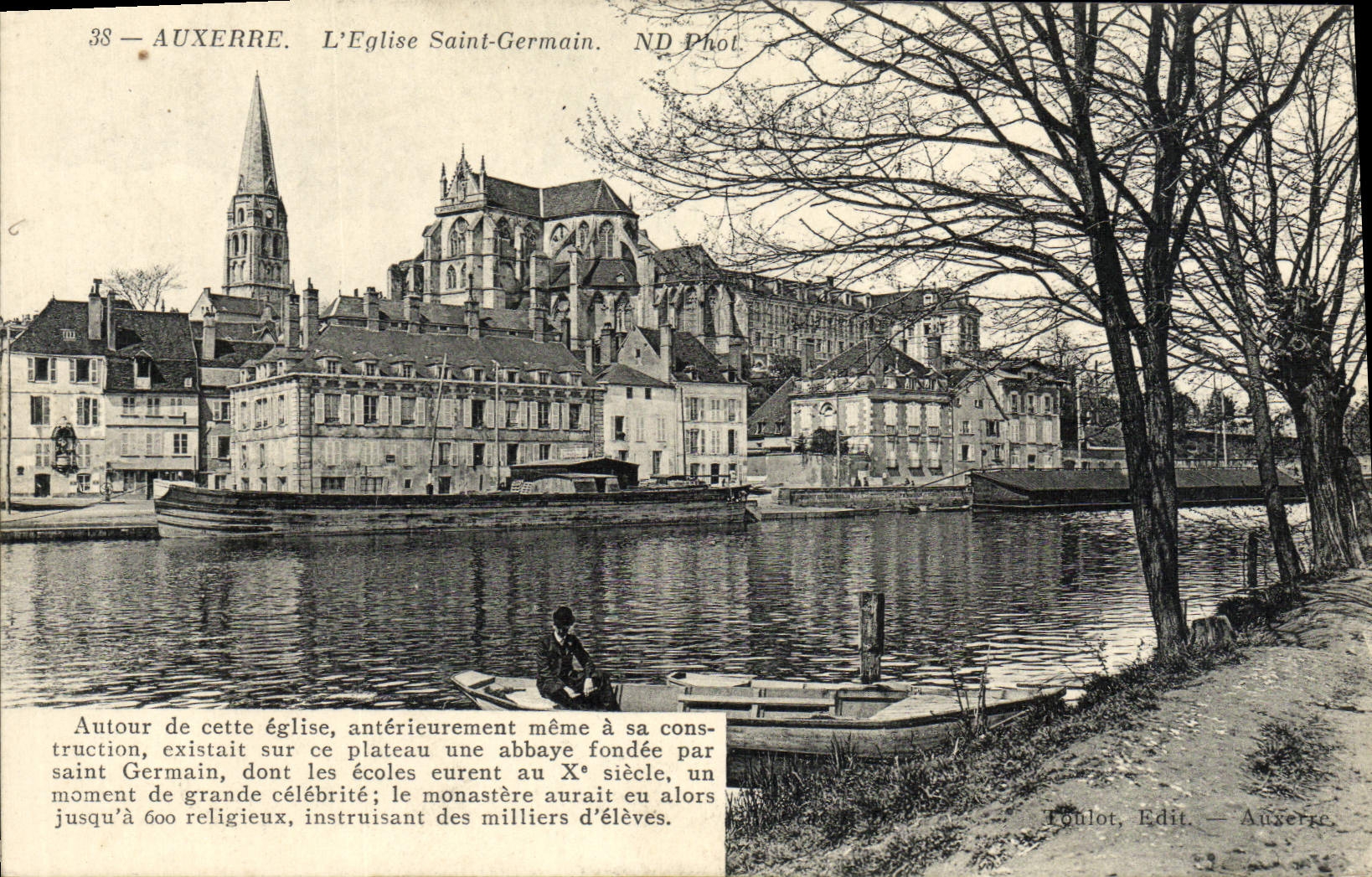 Auxerre — L'Église Saint-Germain — ND Phot.