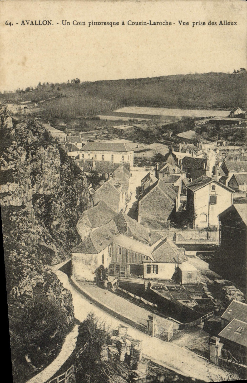 Avallon - Un Coin pittoresque à Cousin-Laroche - Vue prise des Alleux
