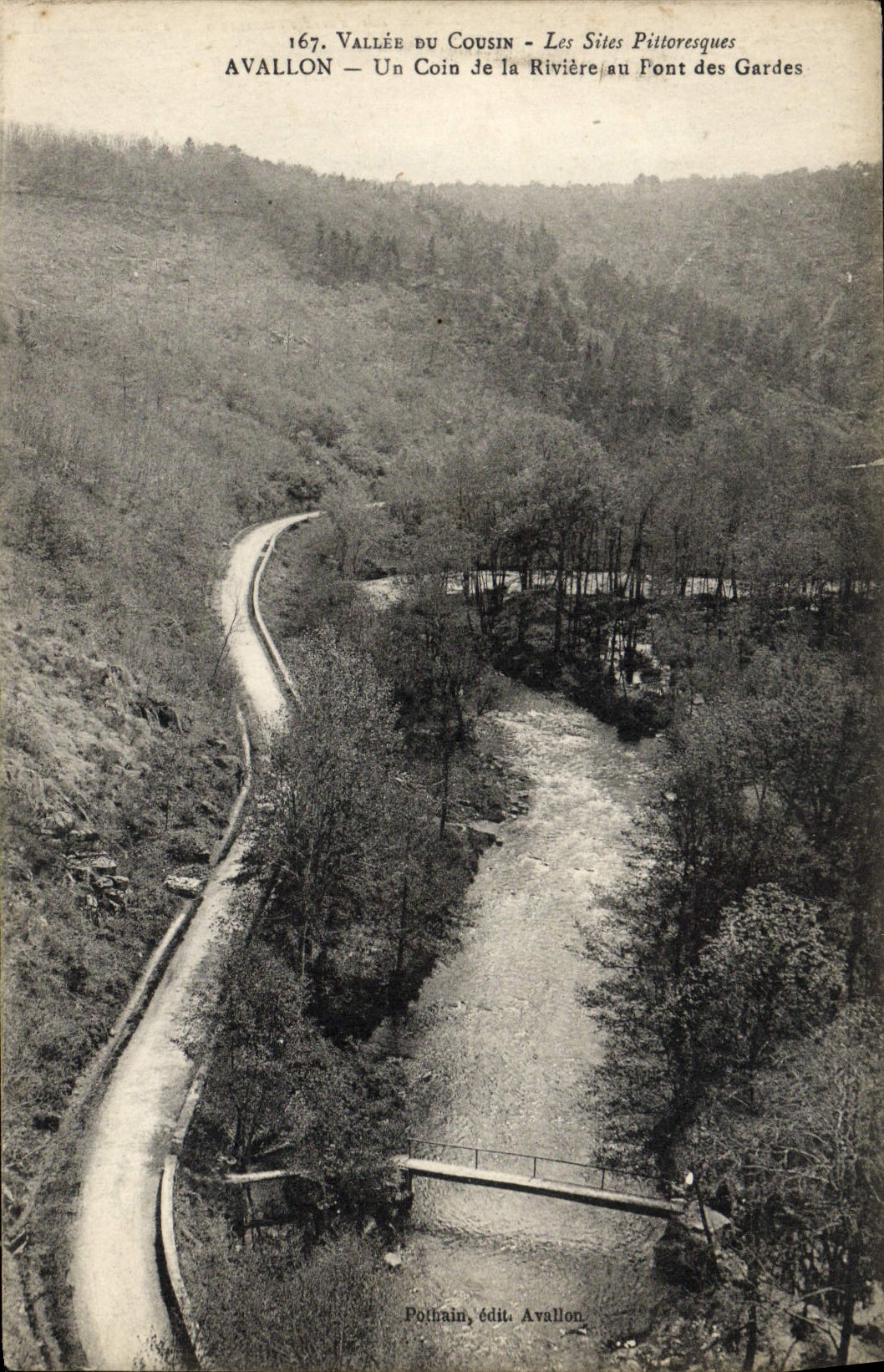 Avallon — Un Coin de la Rivière au Pont des Gardes — Polhain, édit. Avallon