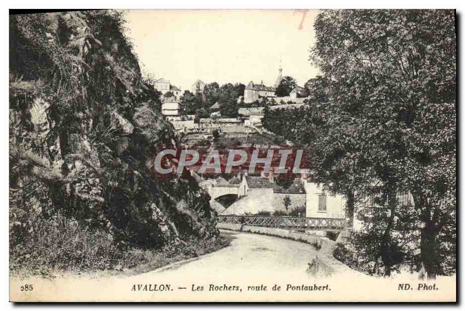 CPA Avallon Les Rochers Route De Pontaubert