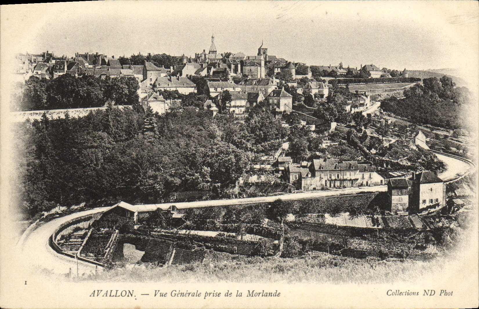 Avallon — Vue Générale prise de la Morlande — Collections ND Phot