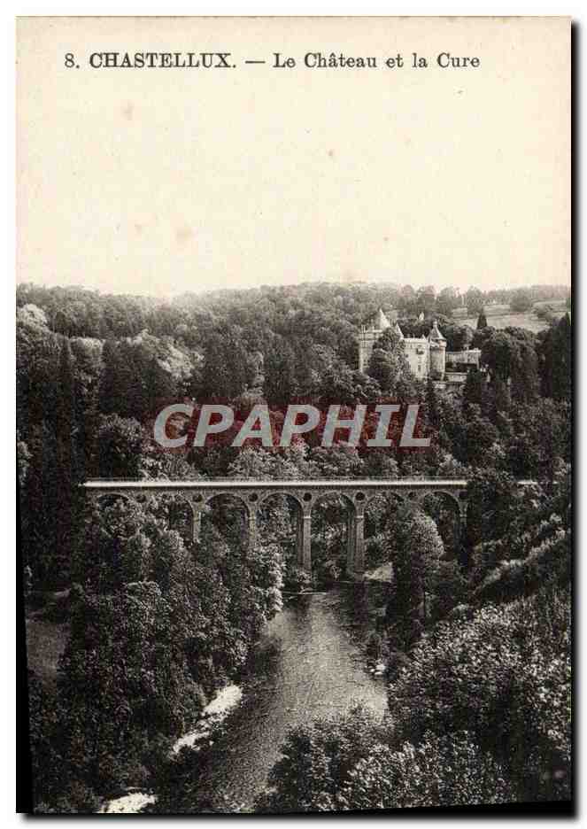 Chastellux — Le Château et la Cure