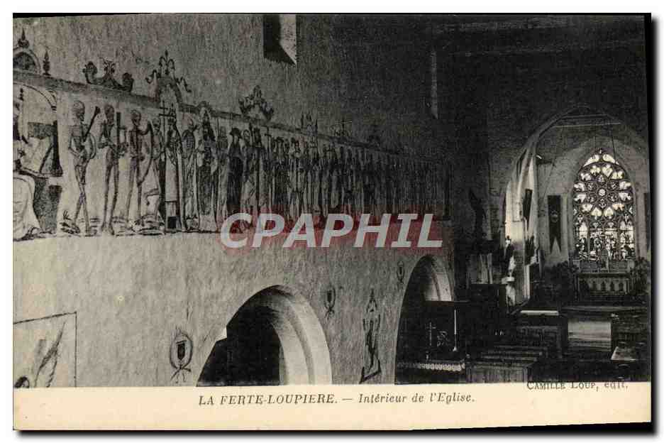 CPA La Ferte Loupiere Interieur de I'Eglise