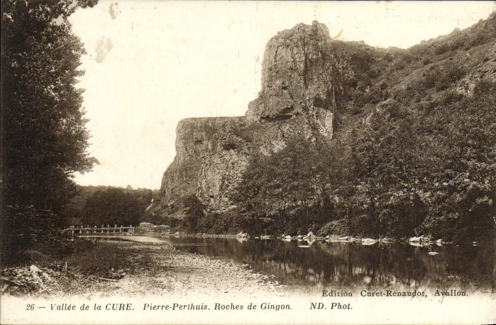 Vallée de la CURE — Pierre-Perthuis, Roches de Gingon — Edition Curet-Renaudot, Avallon