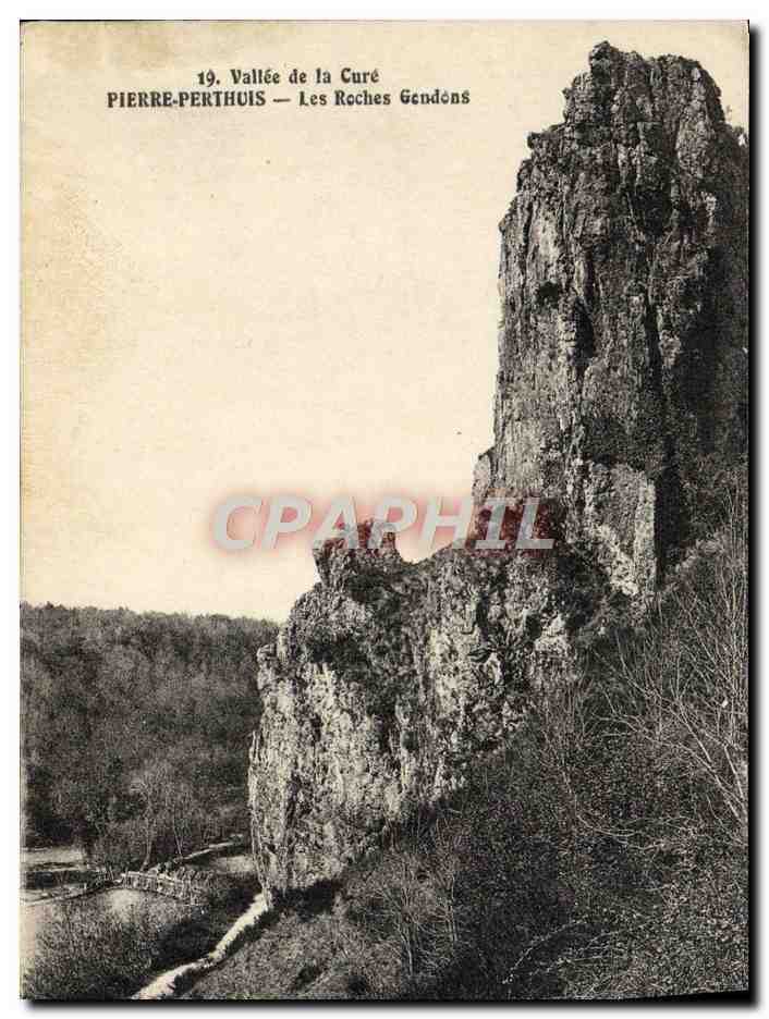 CPA Vallee de la Cure Pierre Perthuis Les Roches Gendons