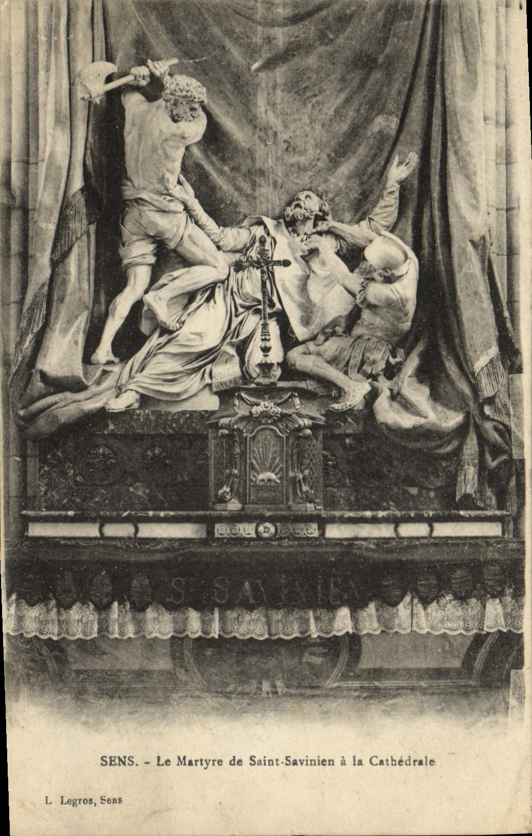 Sens - Das Martyrium des hl. Savinien in der Kathedrale — L. Legros, Sens