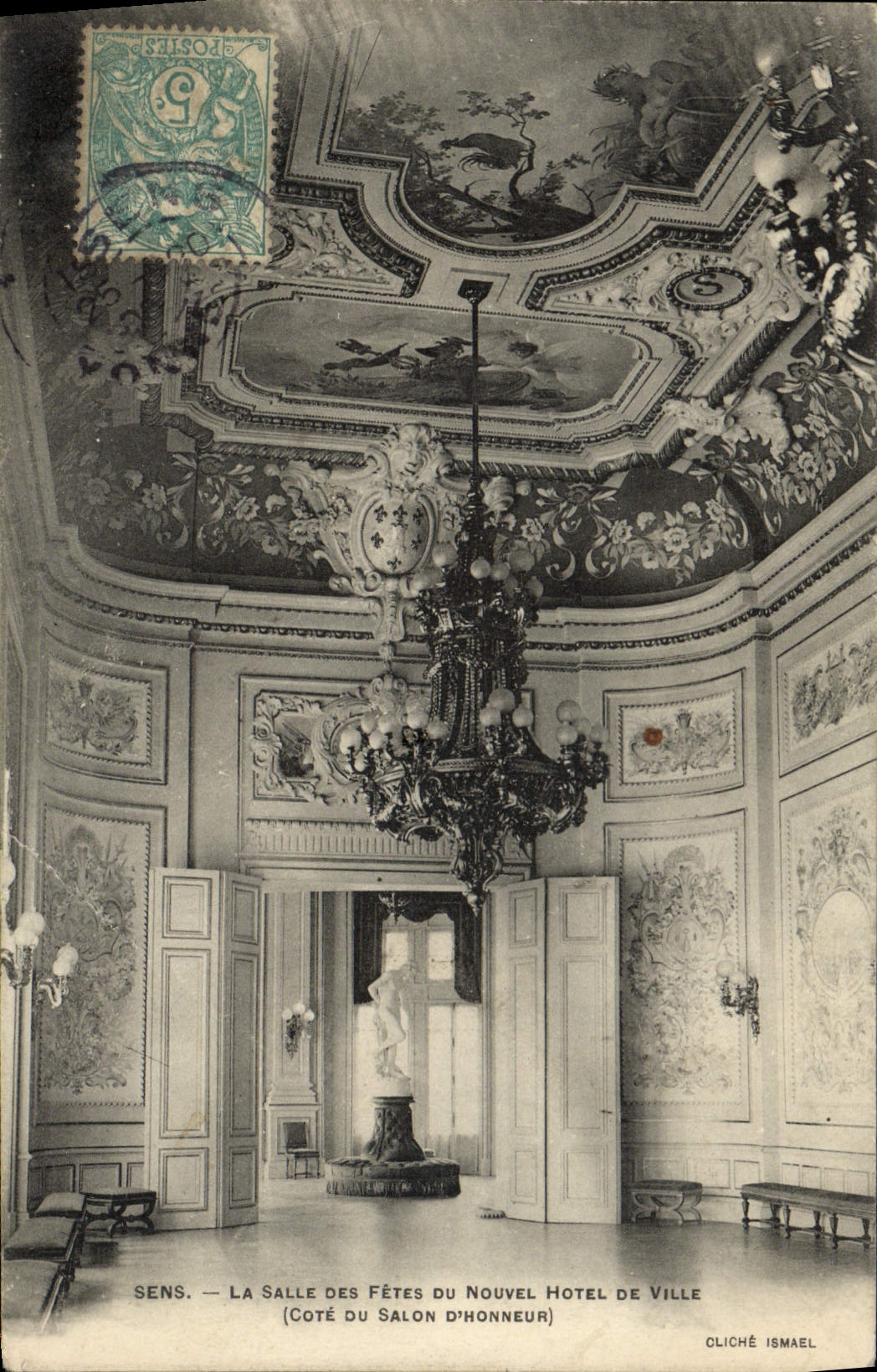 Sens — La Salle des Fêtes du Nouvel Hôtel de Ville (Côté du Salon d'Honneur) — Cliché Ismaël