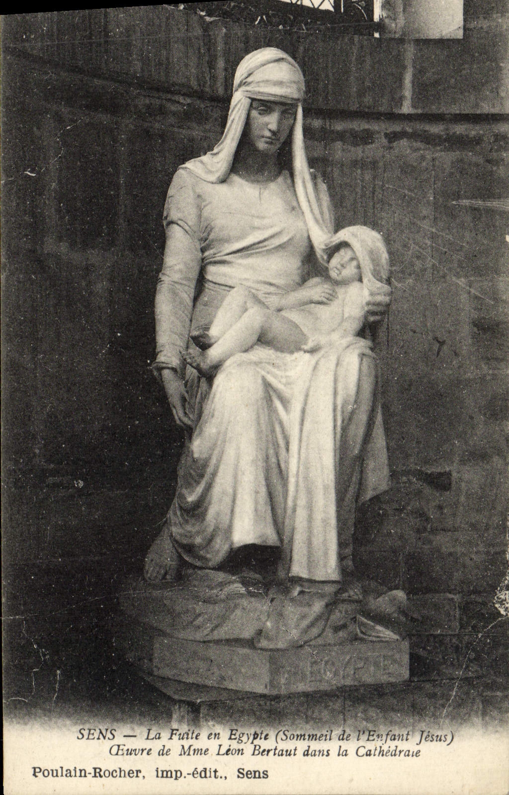 Sens — La Fuite en Egypte (Sommeil de l'Enfant Jésus) — œuvre de Mme Léon Bertaut dans la Cathédrale — Poulain-Rocher, imp.-édit., Sens