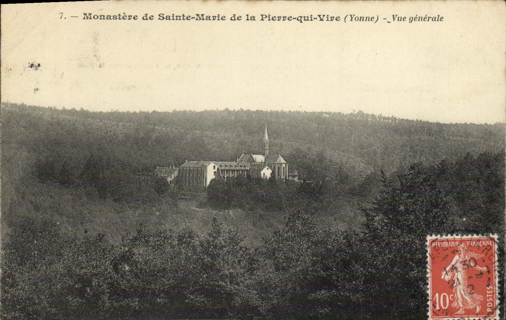 Abtei Sainte-Marie de la Pierre-qui-Vire (Yonne) — Allgemeiner Blick — Verleger unbekannt, Nr. 7