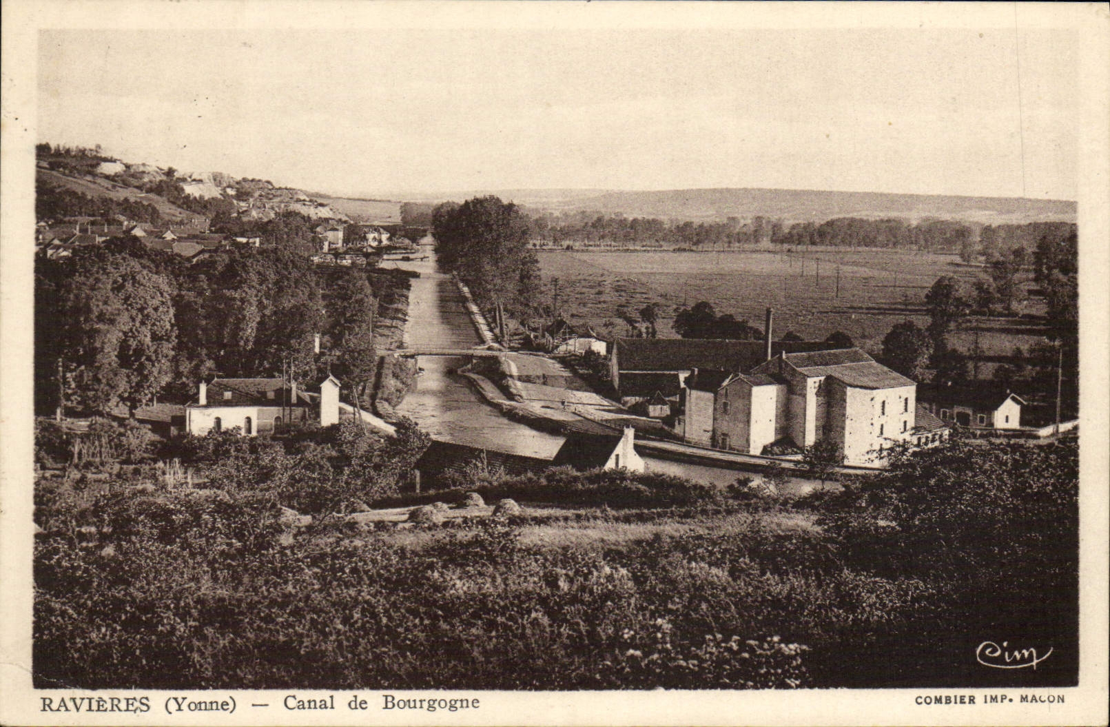 Ravières (Yonne) — Canal de Bourgogne — Combier Imp. Macon