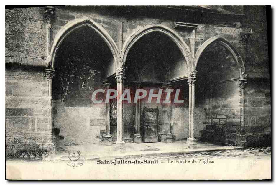 CPA Saint Julien du Sault Le Porche de l'Eglise