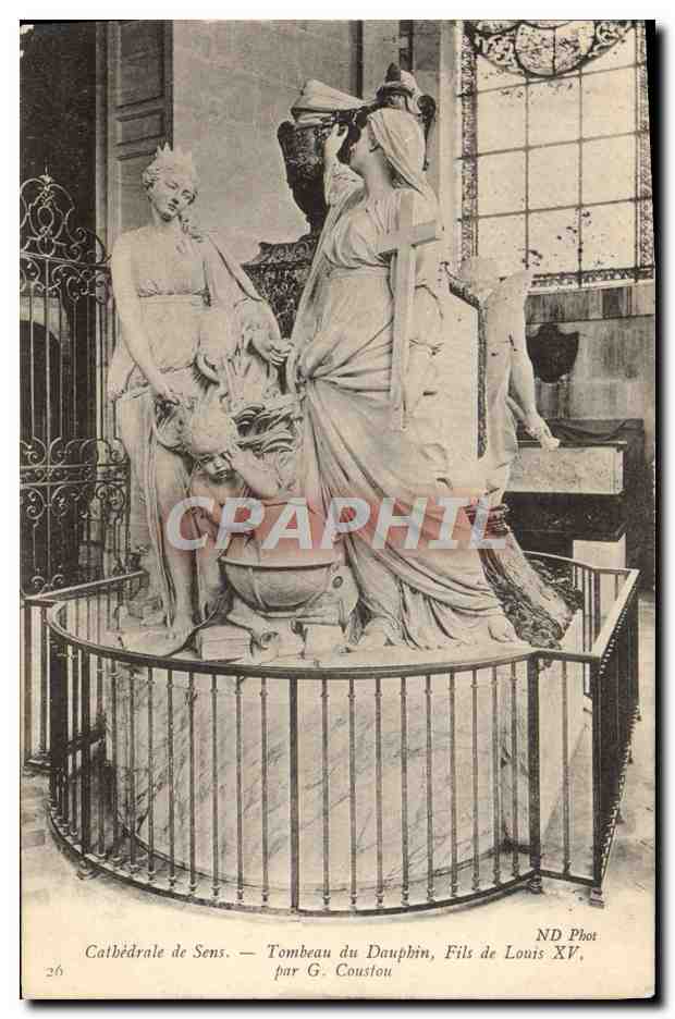 Cathédrale de Sens — Tombeau du Dauphin, Fils de Louis XV, par G. Coustou
