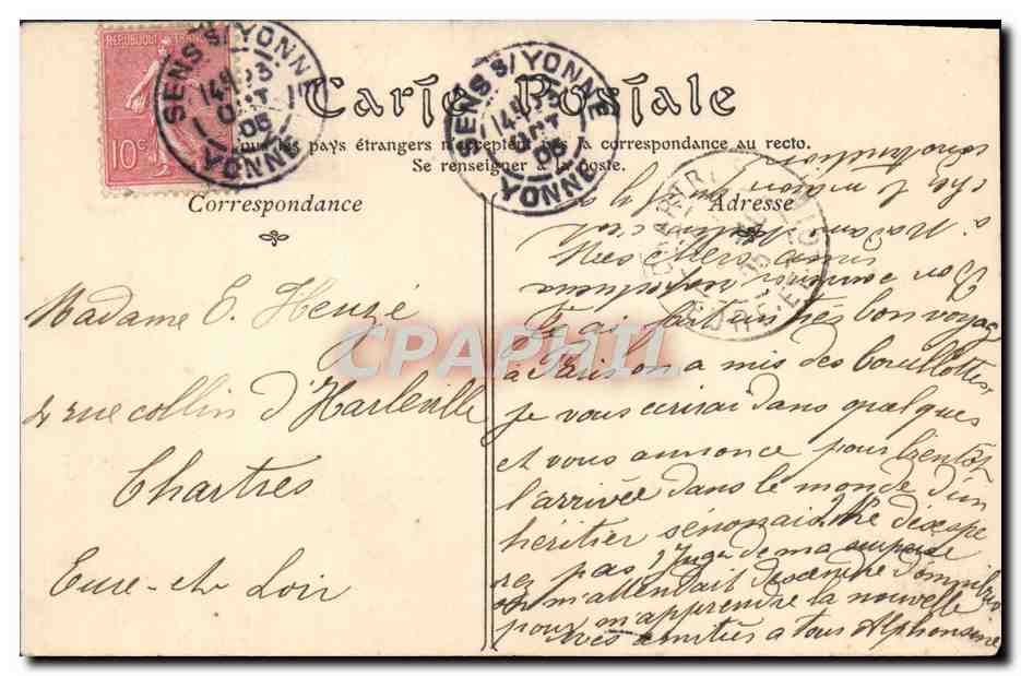 Cathédrale de Sens — Tombeau du Dauphin, Fils de Louis XV, par G. Coustou — Reverso