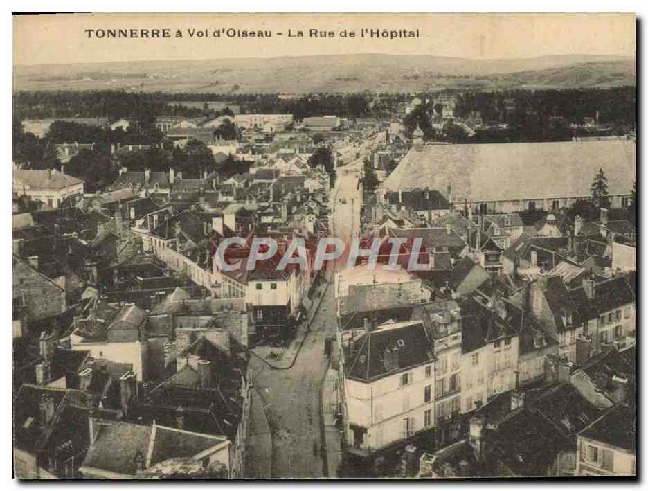 CPA Tonnerre a Vol d'Oiseau La Rue de l'Hopital
