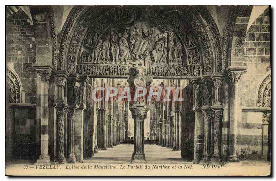 Vézelay — Église de la Madeleine. Le Portail du Narthex et la Nef — ND Phot
