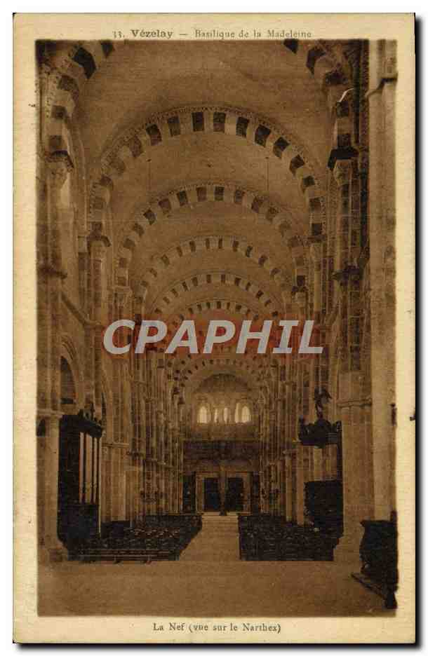 Vézelay — Basilique de la Madeleine — La Nef (vue sur le Narthex)