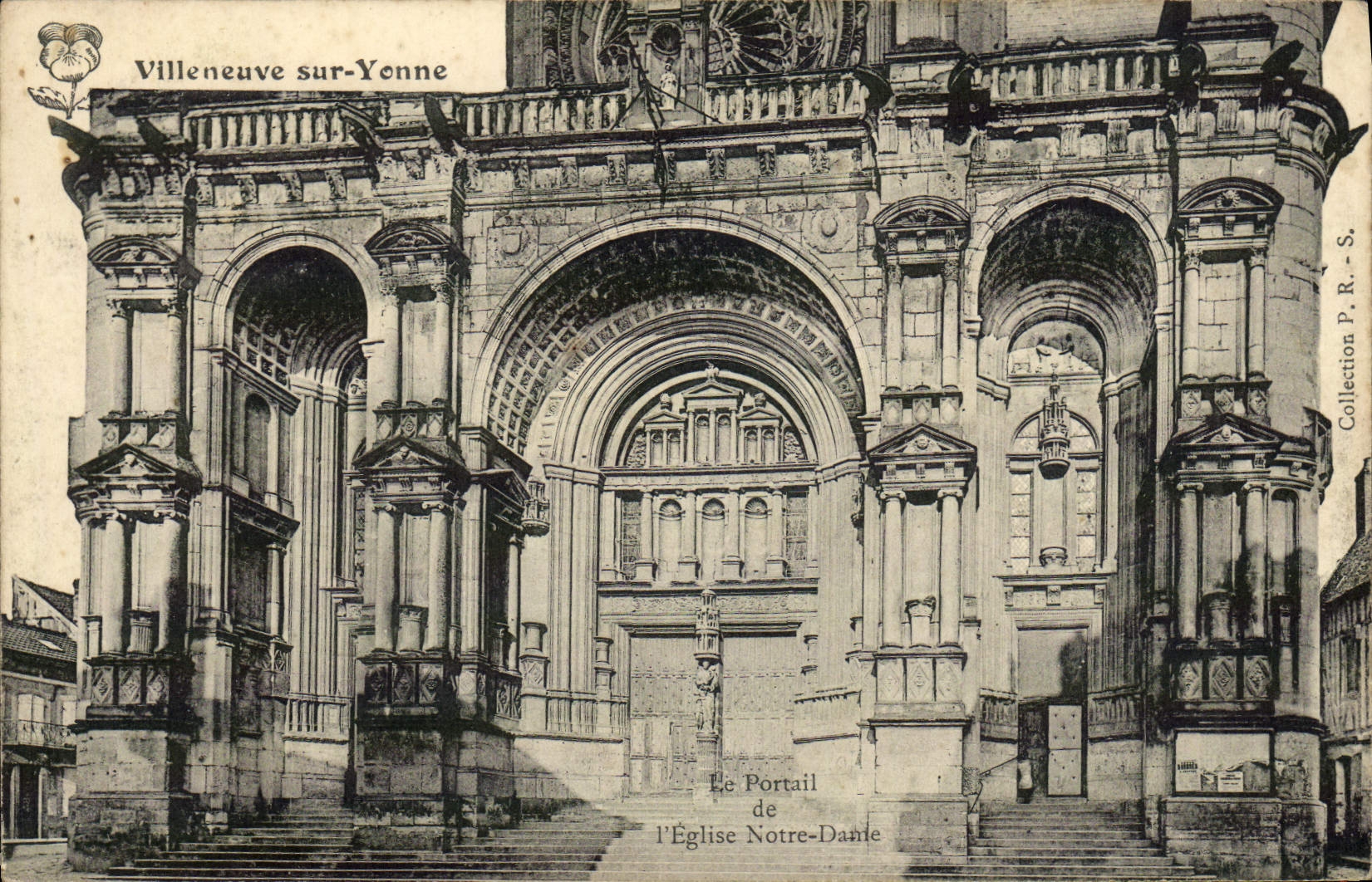 Villeneuve-sur-Yonne — Der Portal der Kirche Notre-Dame — Sammlung P.R.-S.