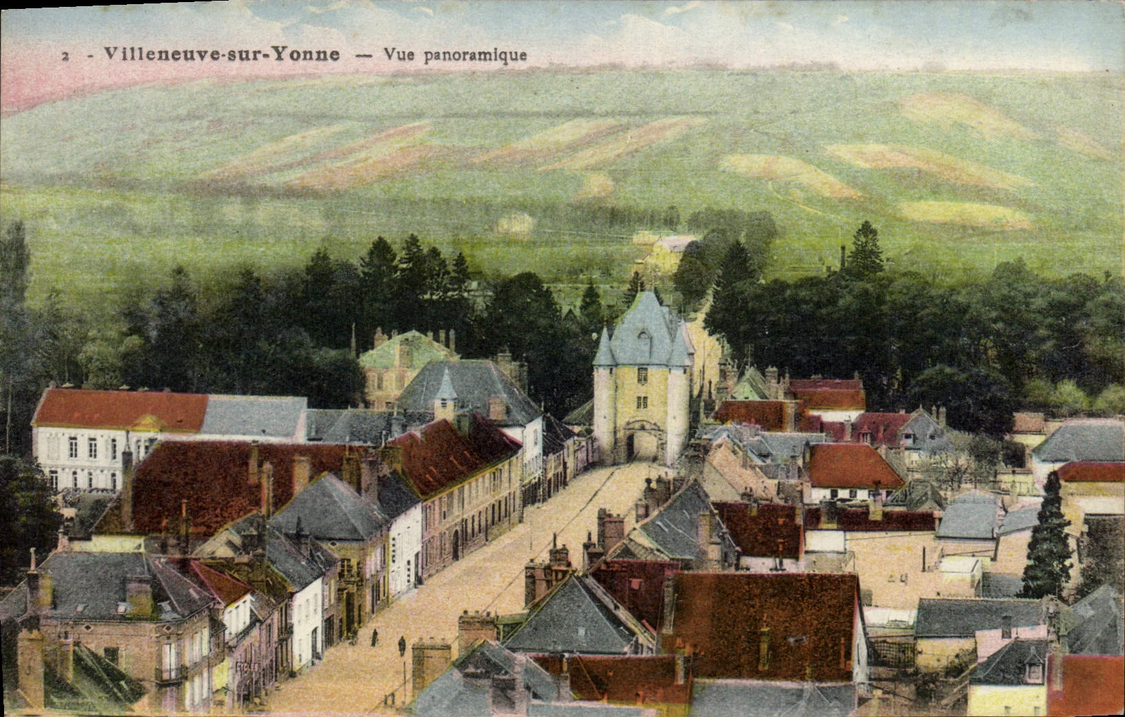Villeneuve-sur-Yonne — Vue panoramique — Éditeur : L. Normand (n°2)