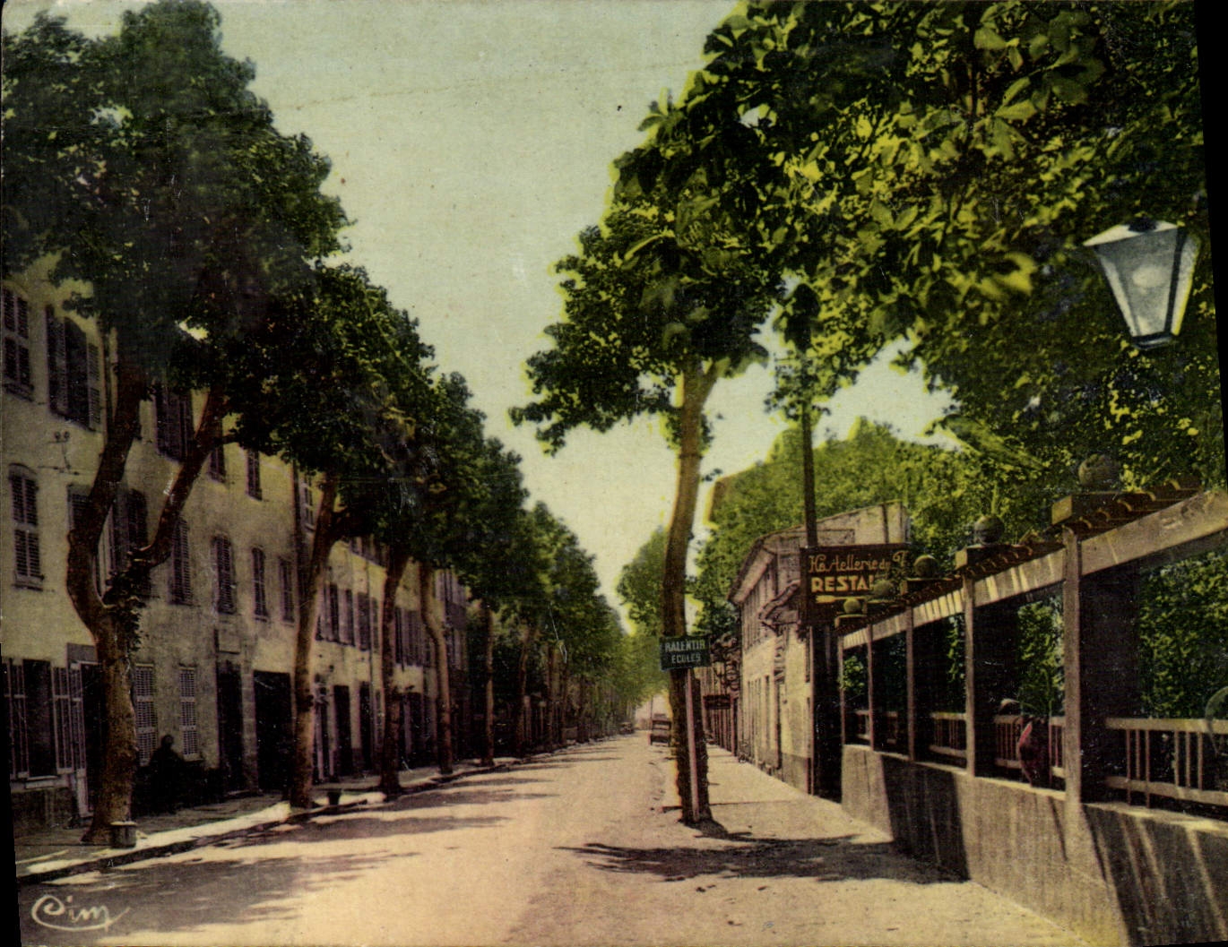 CPA Le Luc En Provence Avenue Jean Jaures Restaurant