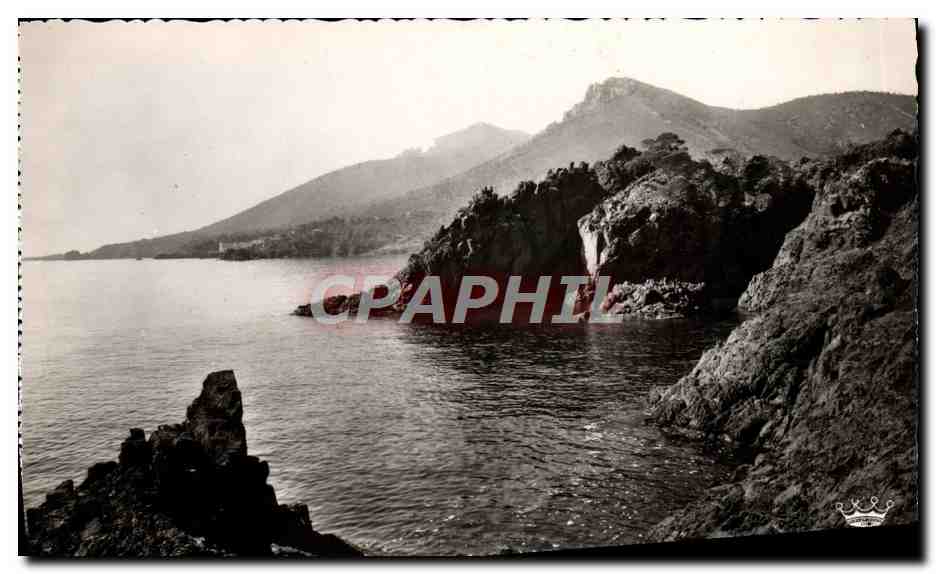 CPM La Cote d'Azur La Corniche D'Or Rochers Du Trayas