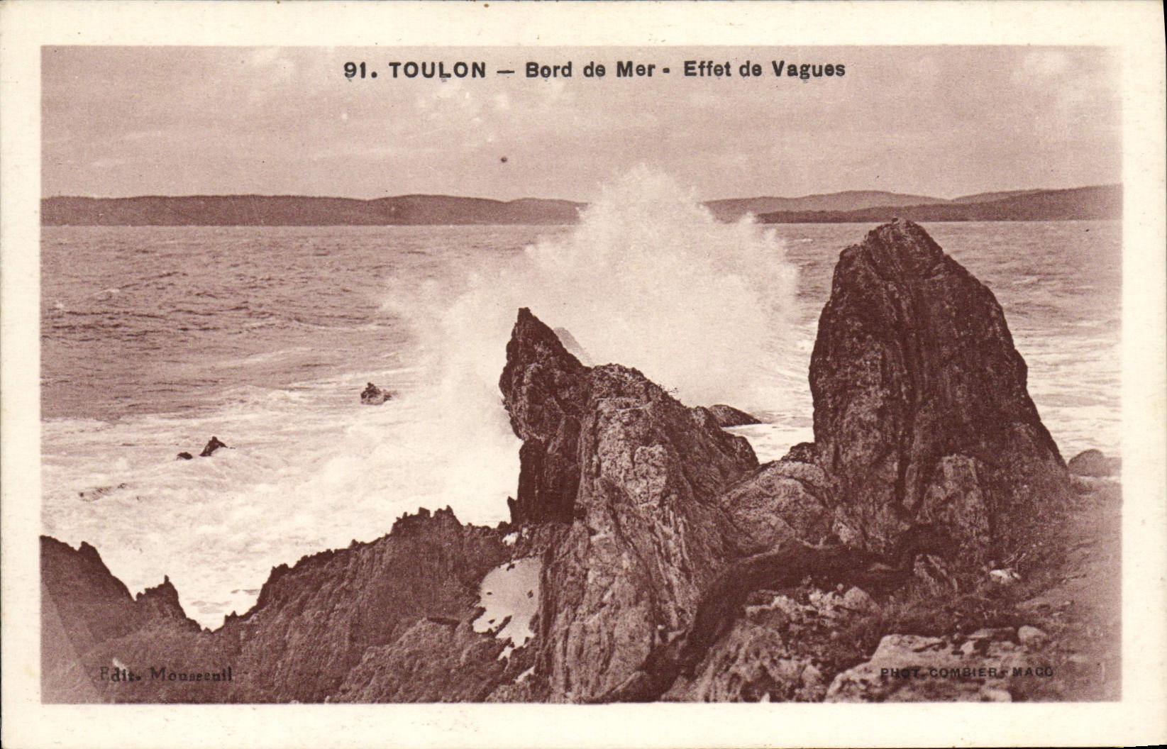 Toulon — Bord de Mer — Effet de Vagues — Phot. Combier & Magó
