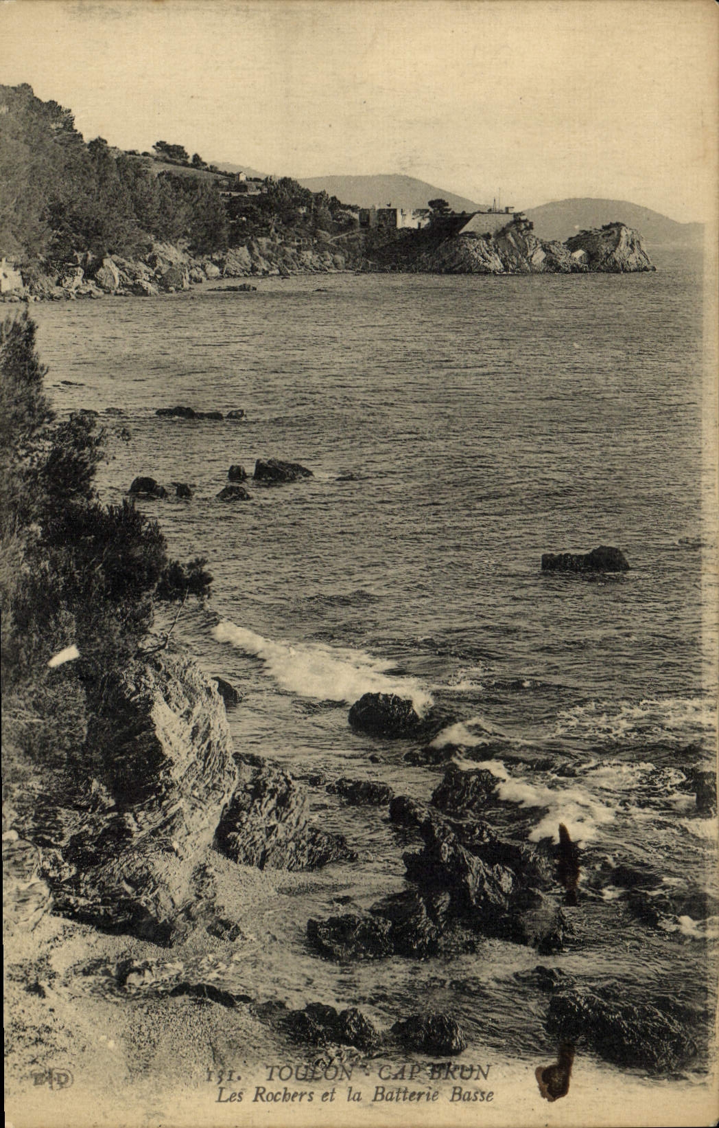 Toulon - Cap Brun — Les Rochers et la Batterie Basse — Éditeur P.D. n°131