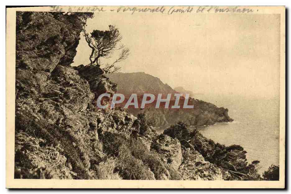 CPA Les Iles d'Hyeres Porquerolles Vue sur la Pointe de I'Oustaou de Diou et le grand Seraine