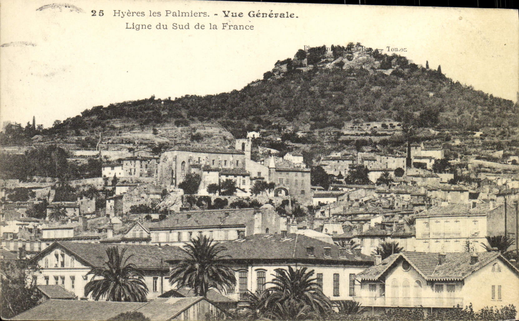 Hyères les Palmiers — Vue Générale — Phot. Louis Bous — Ton.05