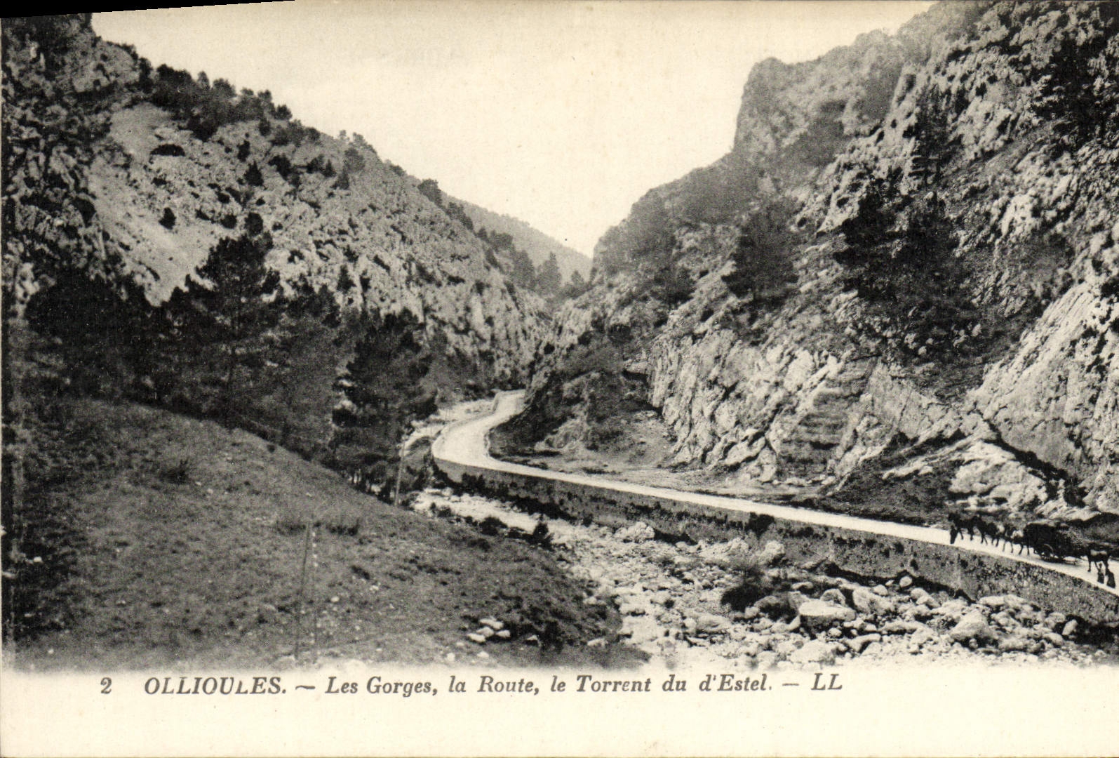 CPA Ollioules Les Gorges la route le Torrent du d'Estel