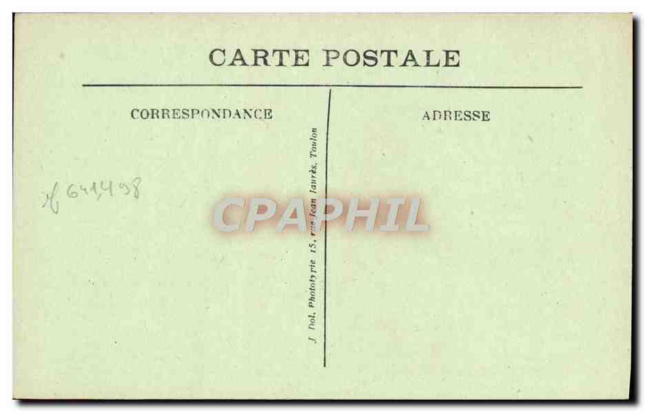 CPA La Seyne sur Mer Bateau en construction aux Forges et Chantiers — Rückseite