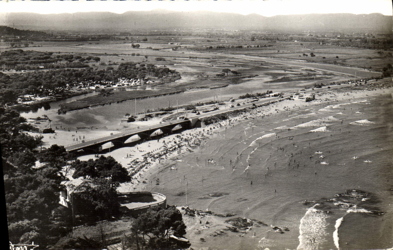 CPM Saint Aygulf La Plage Vue aerienne