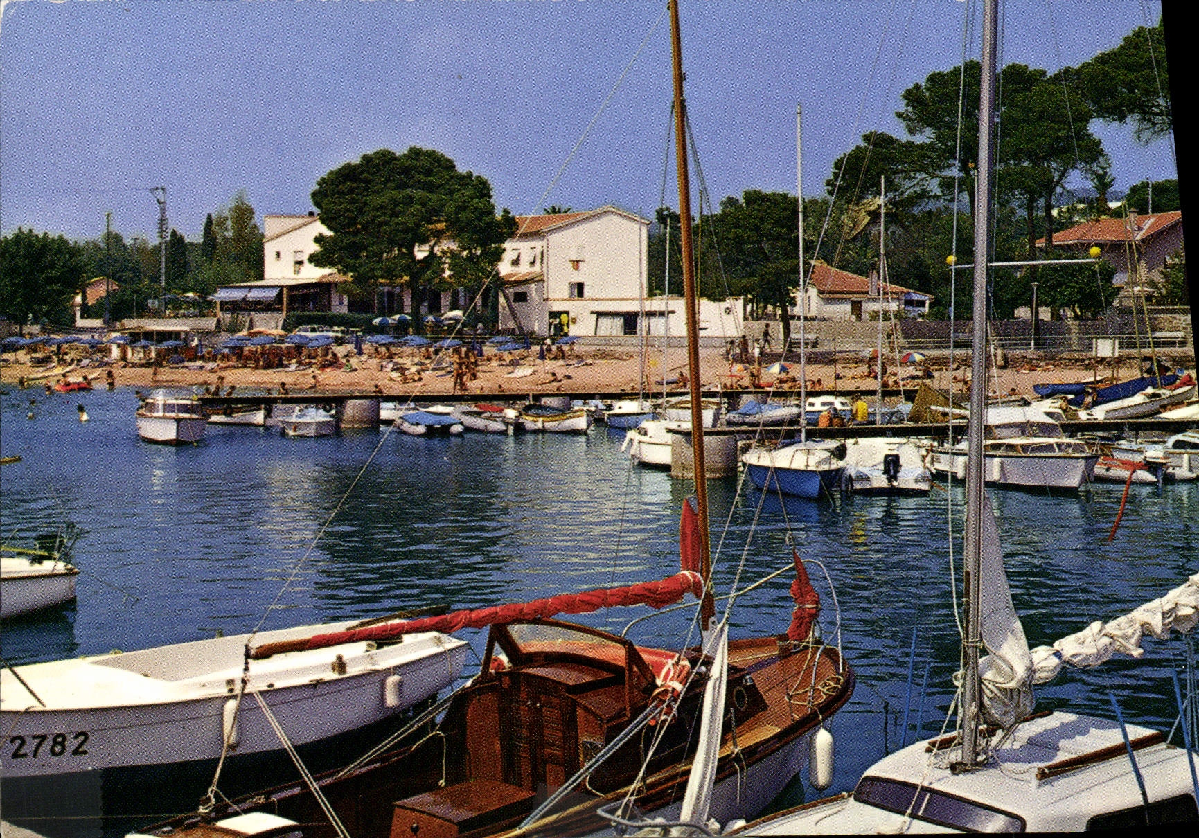 Saint-Raphaël — Un coin du Port de Boulouris — Éditions d'Art Montluc, Nice