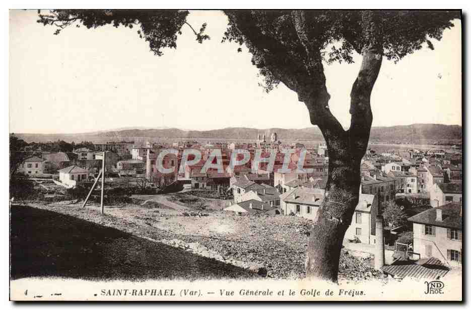 CPA Saint Raphael Vue Generale et le Golfe de Frejus