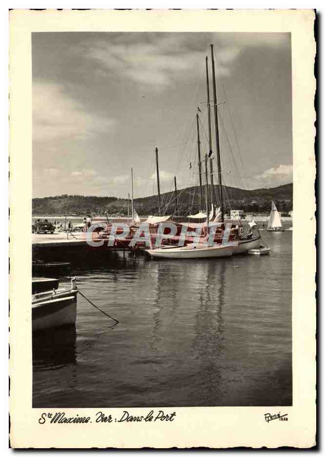 CPM Saint Maxime sur Mer Dans le port Bateau 