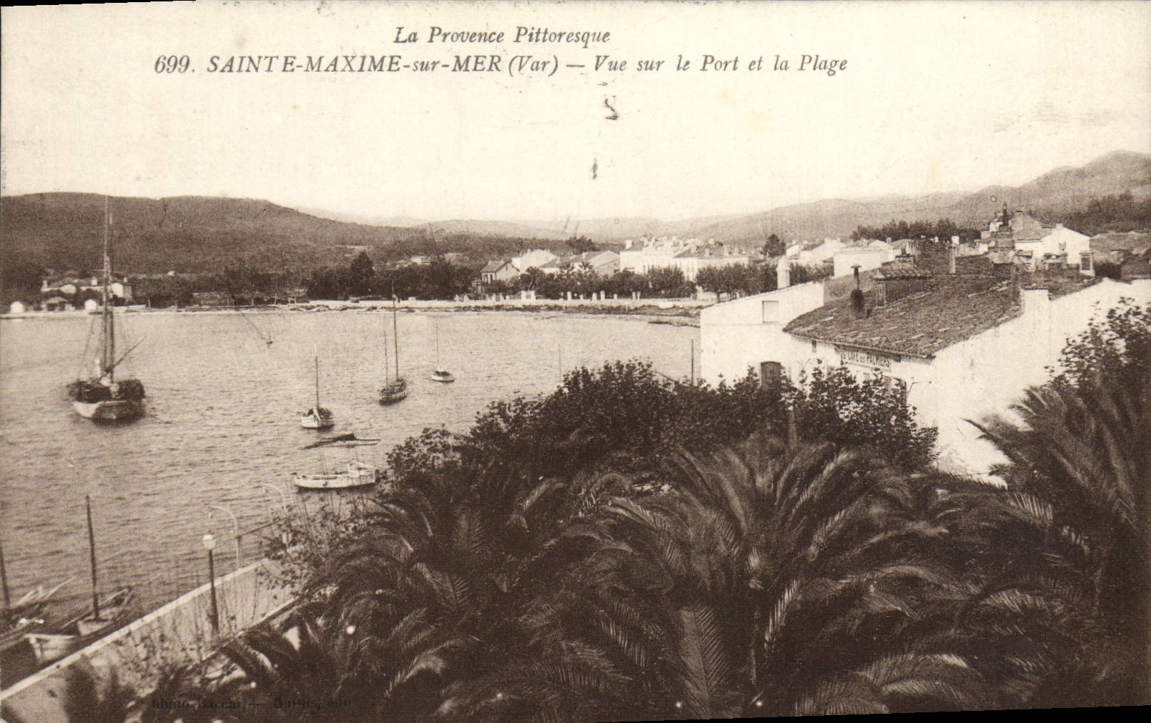CPA Sainte Maxime Sur Mer Vue sur Le Port et le La Plage