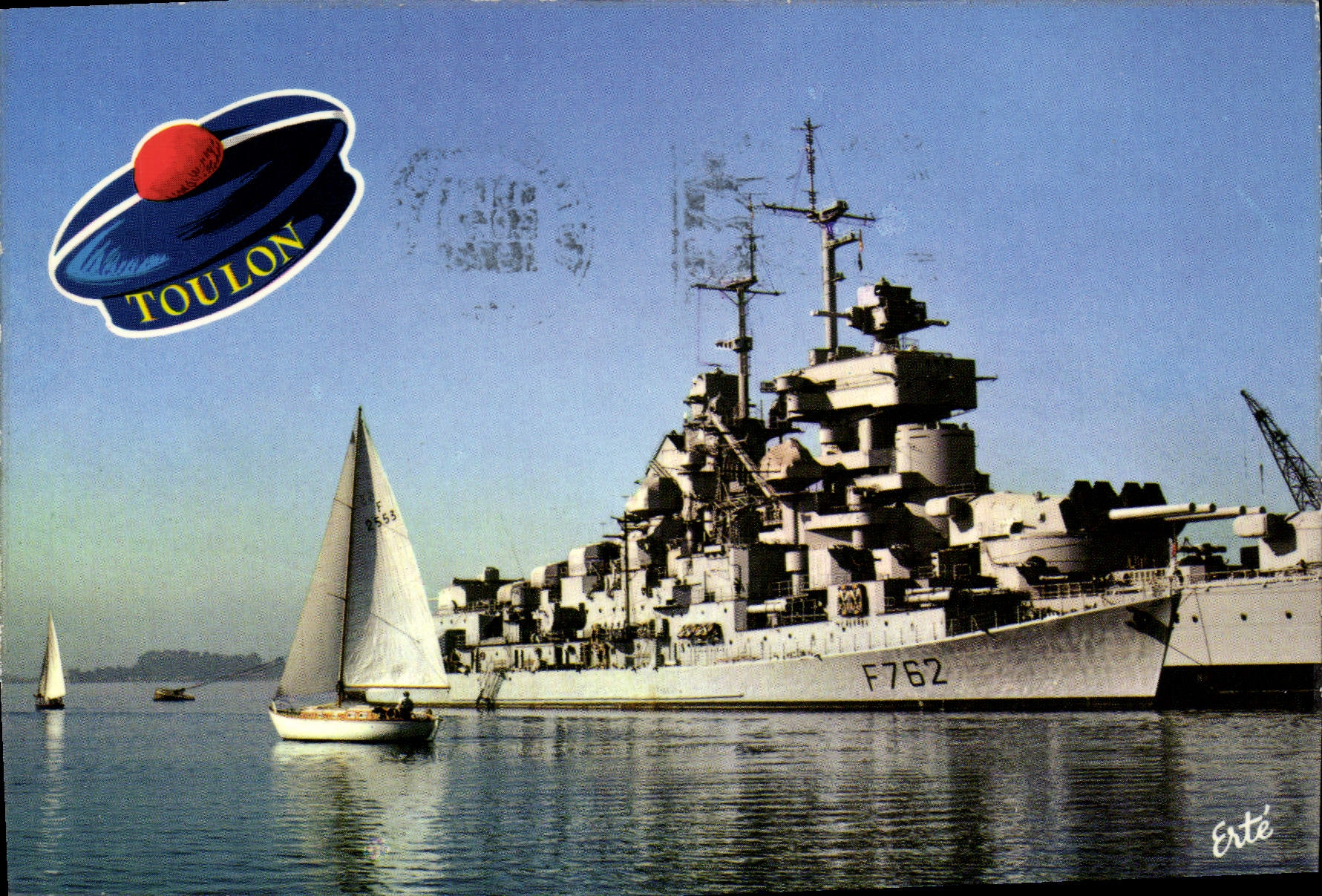 CPM Toulon Entree de la Darse Vieille Bateau F762