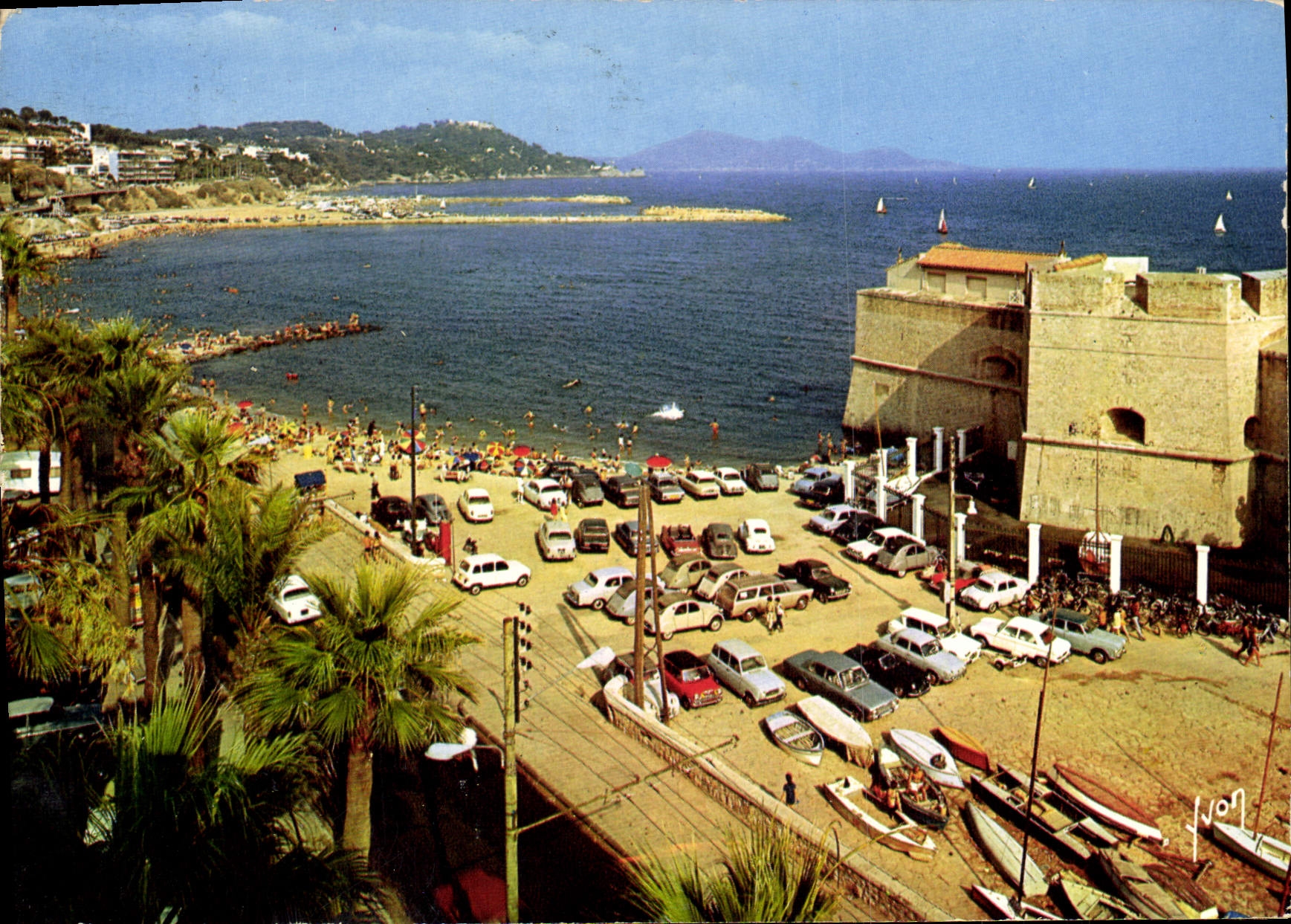 Le Fort Saint-Louis et le Cap Brun — La Côte d'Azur, miracle de la nature — Édition Yvon, Paris