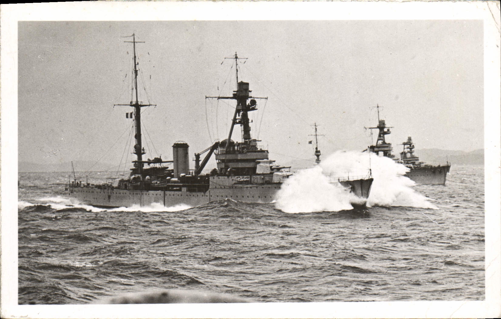 CPA Toulon Bateaux 