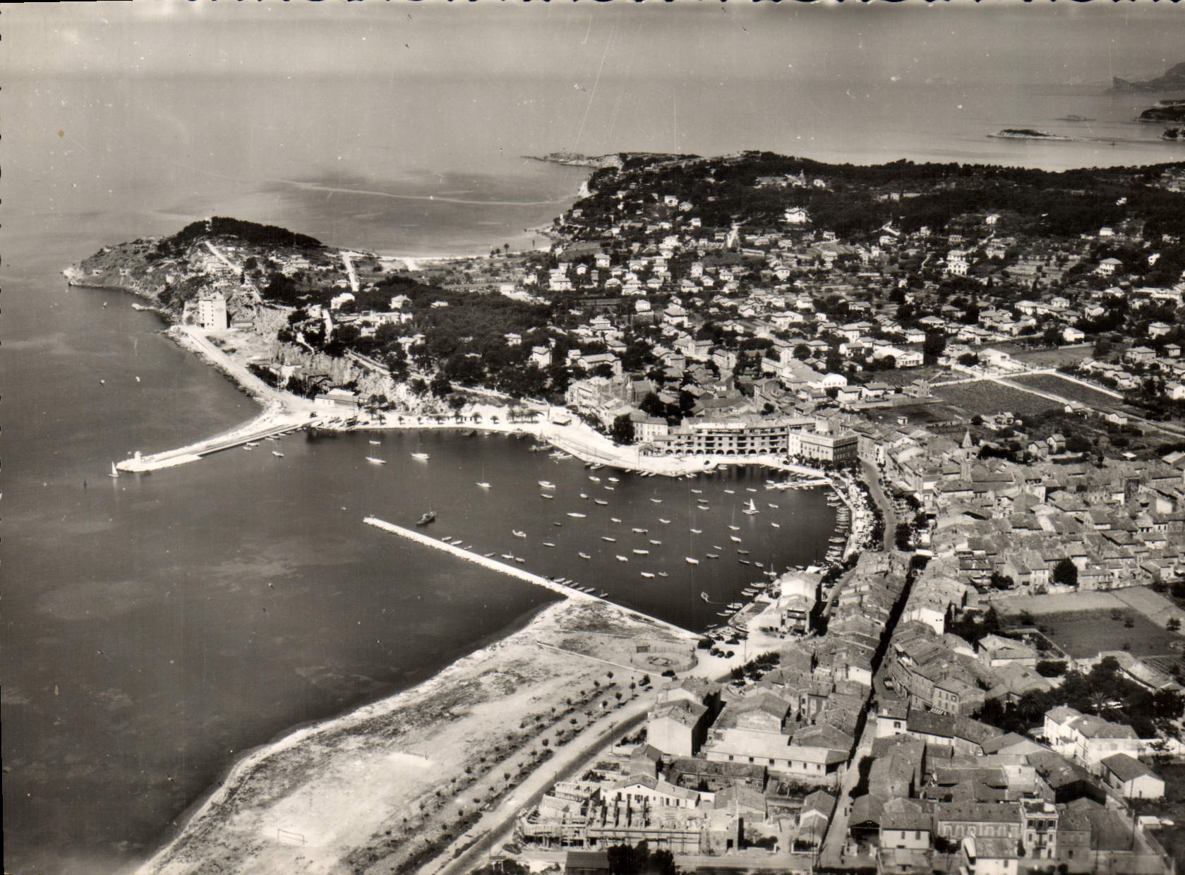 CPM Sanary sur Mer Vue generale aeriene 