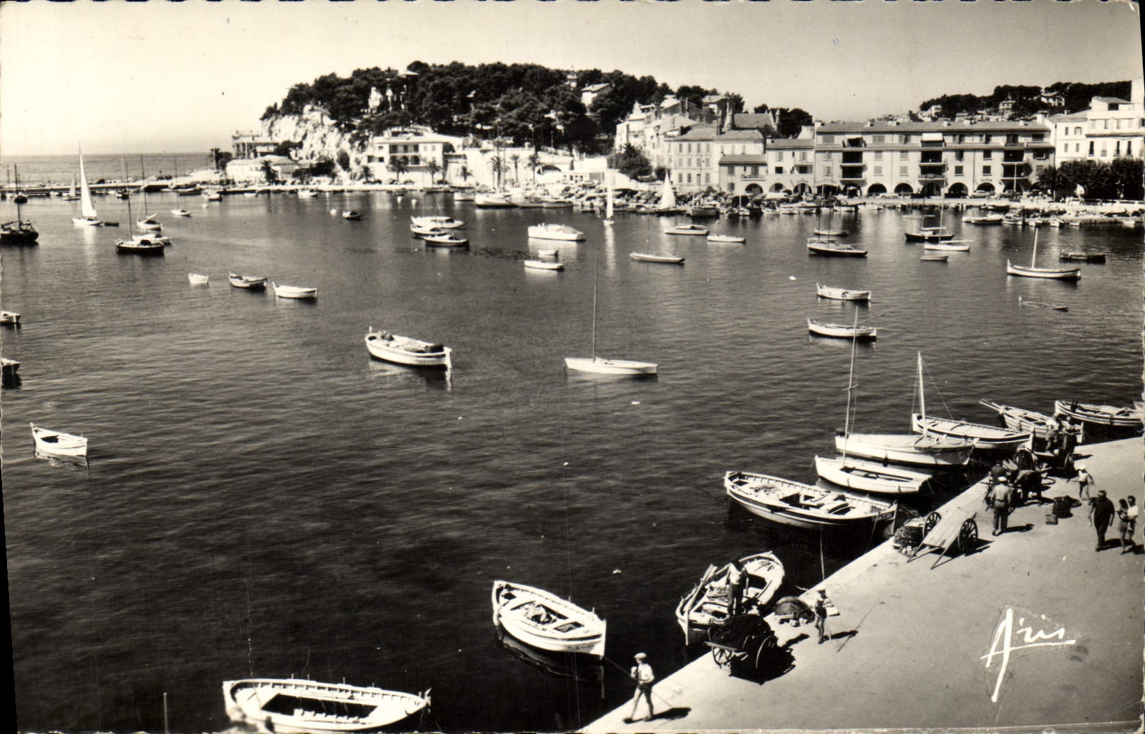 CPA Sanary sur Mer Vue generale du port 