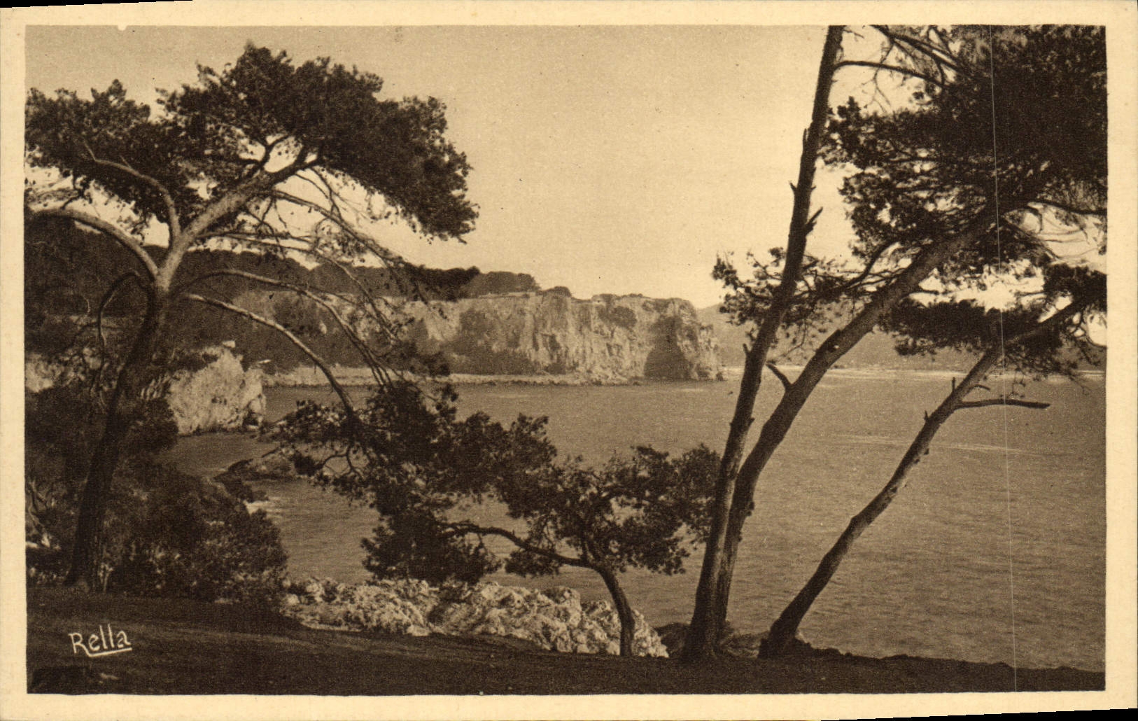 Cap Brun — Les Calanques de Magaud — Collection Rella — n°143
