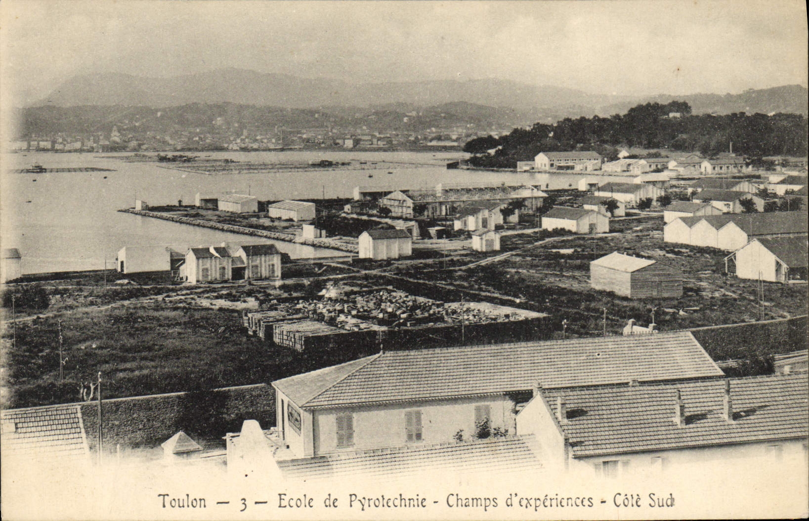 Toulon — École de Pyrotechnie — Champs d'expériences — Côté Sud