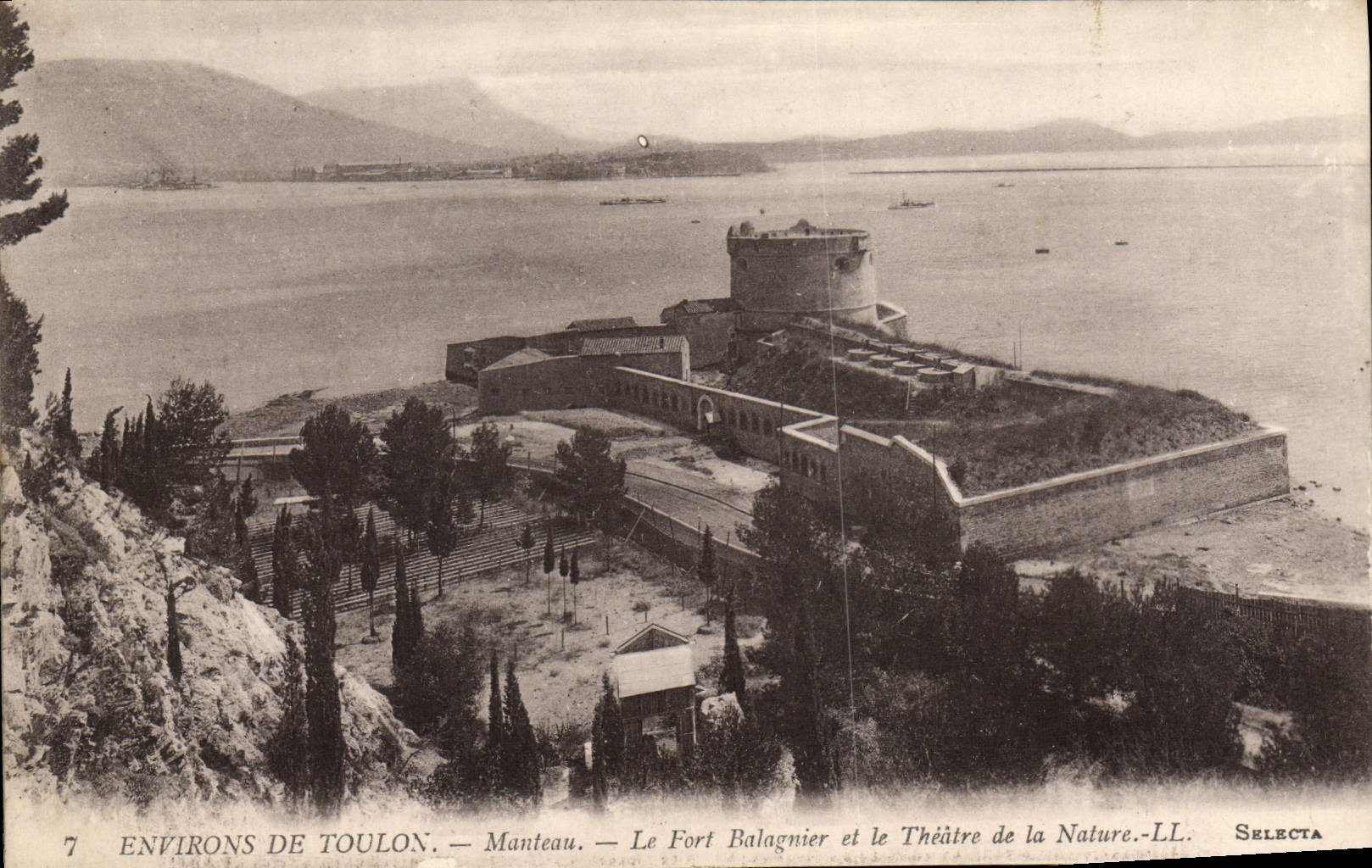 Environs de Toulon — Manteau — Le Fort Balagnier et le Théâtre de la Nature — Selecta
