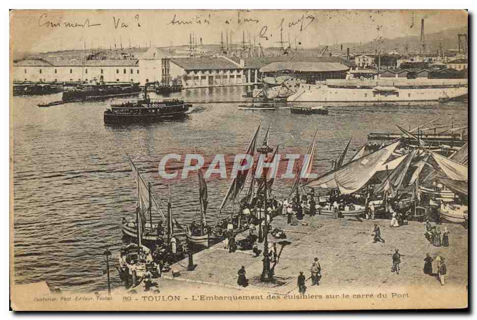 CPA Toulon L'Embarquement des cuisiniers le carre du Port Bateaux