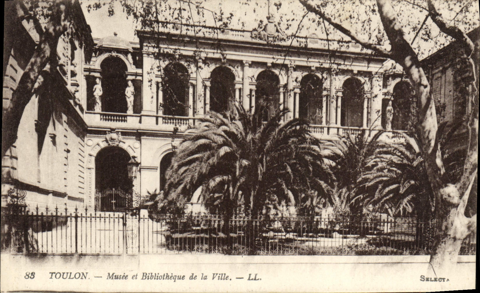 Toulon — Musée et Bibliothèque de la Ville — LL. — Select