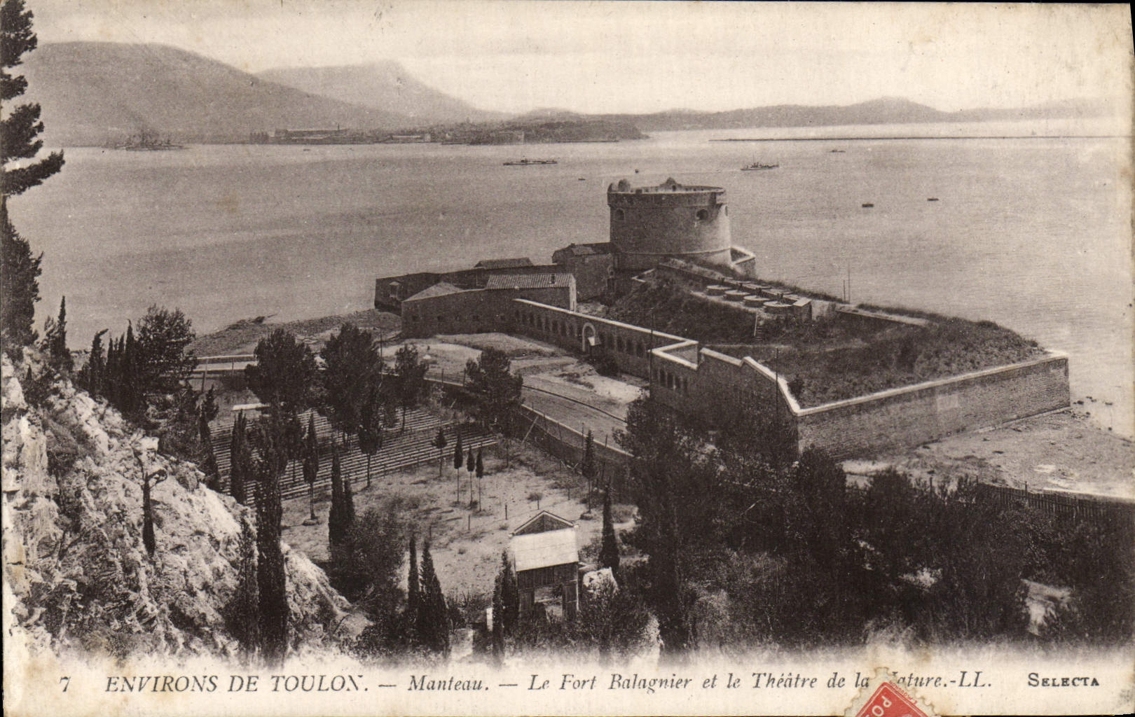 CPA Environs de Toulon Manteau Le fort Balagnier et le theatre de la nature Militaria 